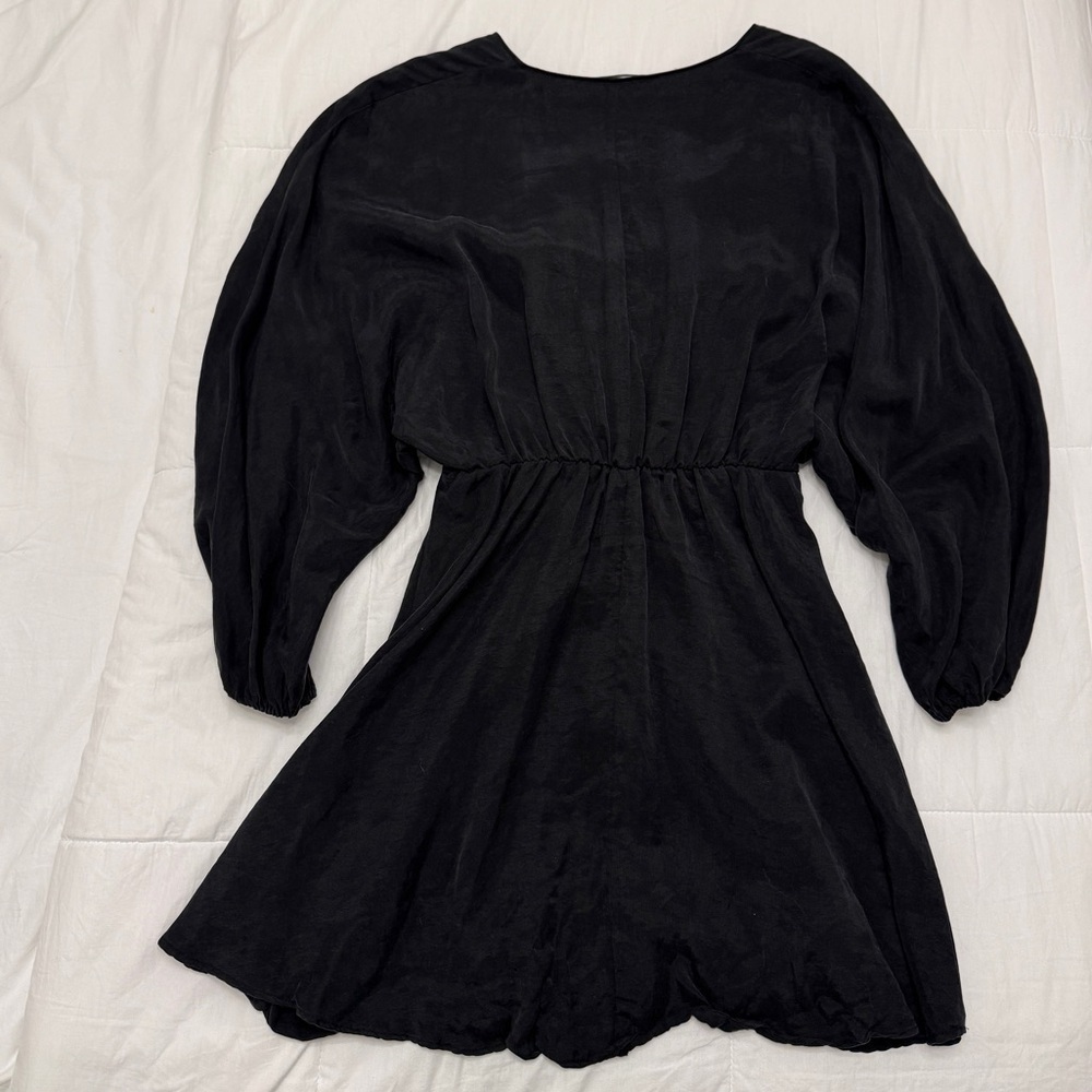 ZARA Black Solid V-Neck and Ruched Draped Front Mini Dress  S - Picture 5 of 5